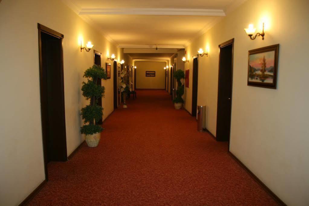 Kristal Otel Adana Eksteriør bilde